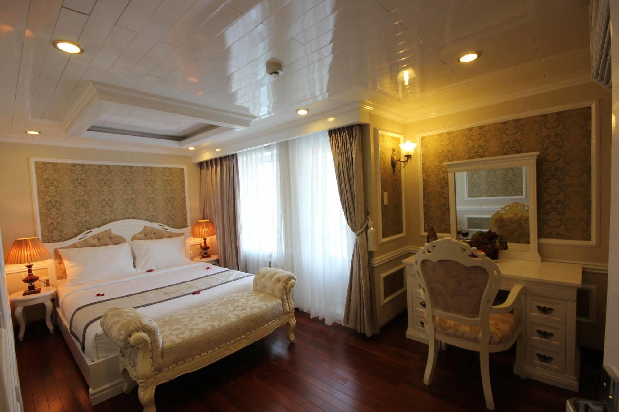 Signature Halong Cruise Χα Λονγκ Εξωτερικό φωτογραφία