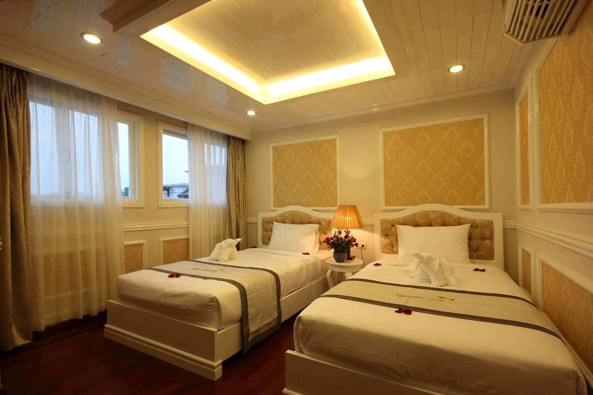 Signature Halong Cruise Χα Λονγκ Εξωτερικό φωτογραφία
